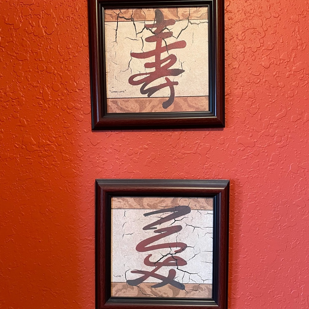 2 pictures